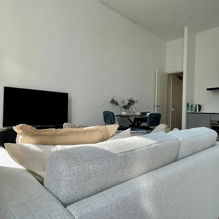 Appartement Charming Serviced Studio 40m2 -mnl C- Rotterdam
